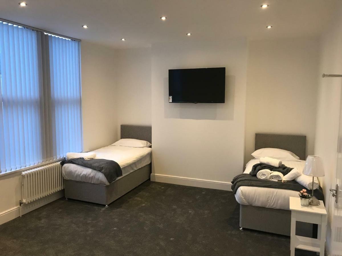 Bed and Breakfast 88 Anfield Road Liverpool Exterior foto