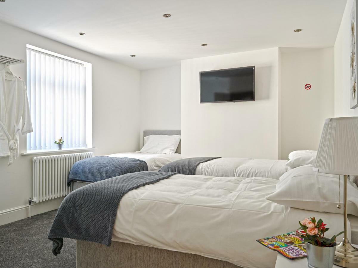 Bed and Breakfast 88 Anfield Road Liverpool Exterior foto